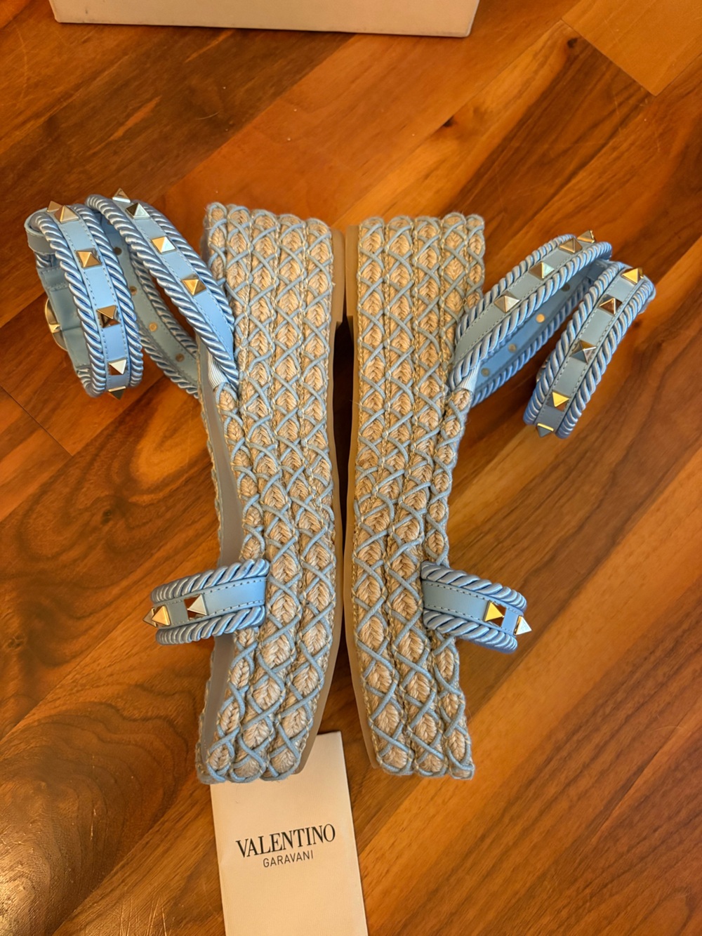 Valentino Garavani Rockstud Torchon Braided Espadrille Sandals, Powder Blue, NEW - Picture 6 of 15